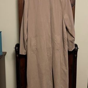 London fog trenchcoat